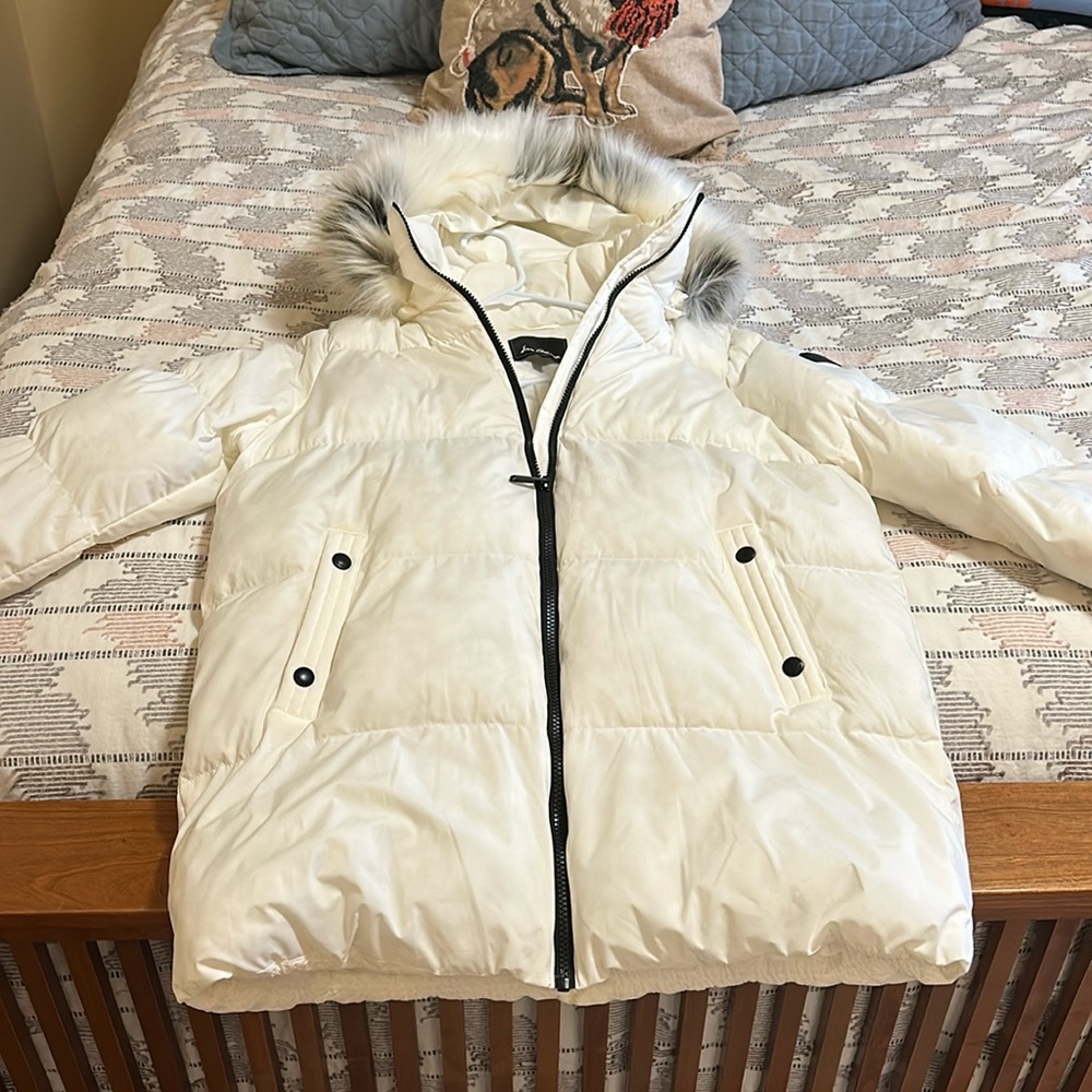 Women’s winter puffer jacket